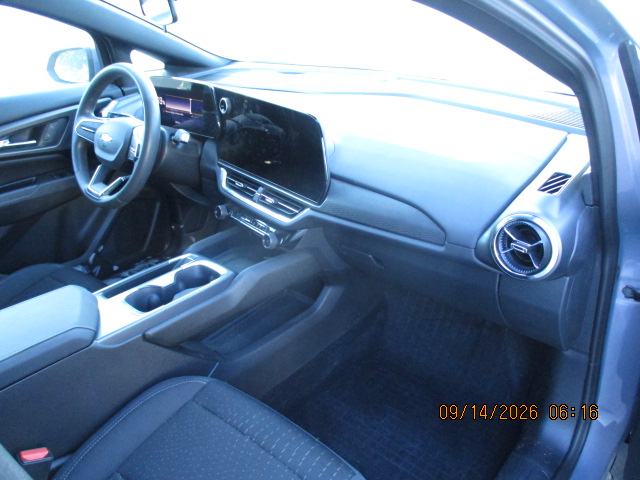 2025 Chevrolet Equinox EV LT - Photo 19