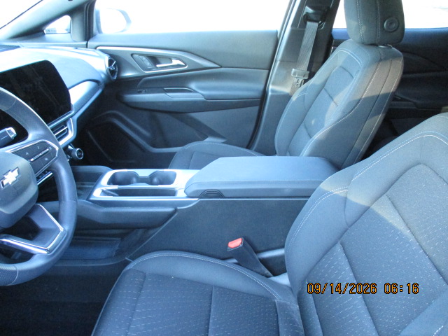 2025 Chevrolet Equinox EV LT - Photo 16