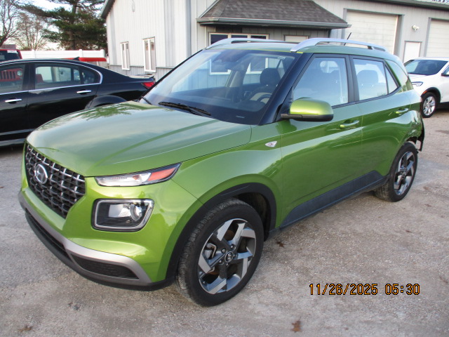 2024 Hyundai Venue SEL's photo